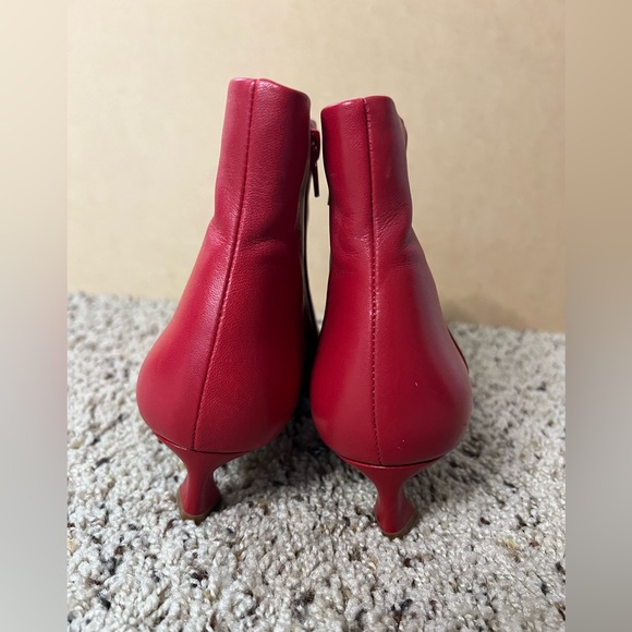 Gianni Bini Red Ankle Boots - Picture 5 of 7